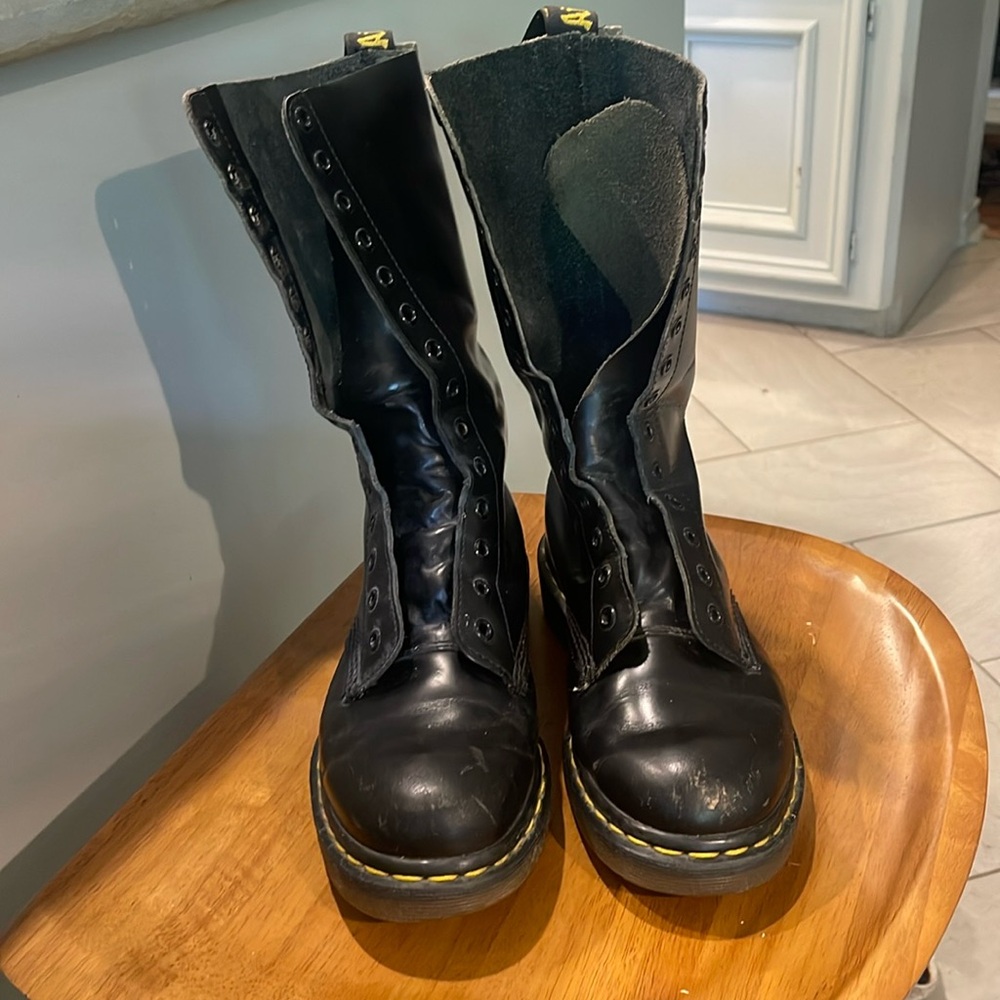 Dr. Martens 1914 Smooth Leather Tall Boots, Size 7